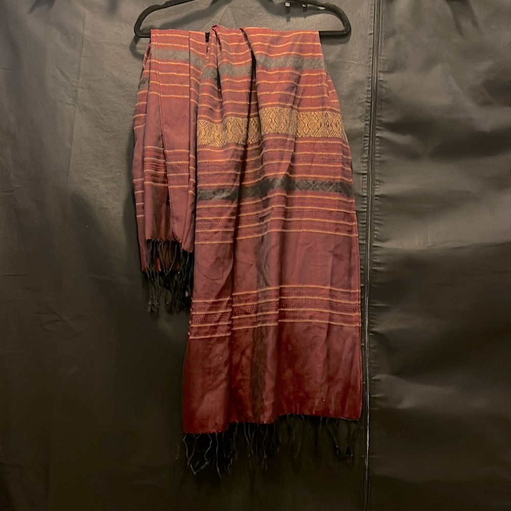 Thai silk scarf - wine red and gold